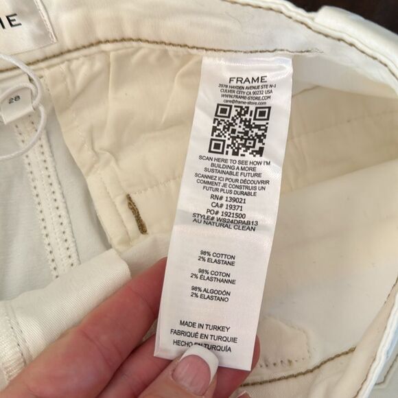 NWT Utility Relaxed Straight Leg Jeans by Frame Denim - Picture 9 of 16